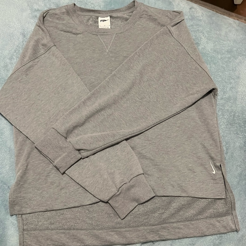 Nike Yoga SweatShirt